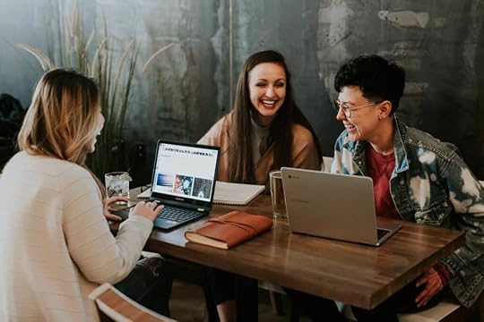 5 Ways You Can Improve Customer Loyalty Marketing with Social Media