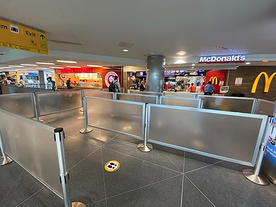 traveling-during-quarantine-nikki-sharp-denver-airport