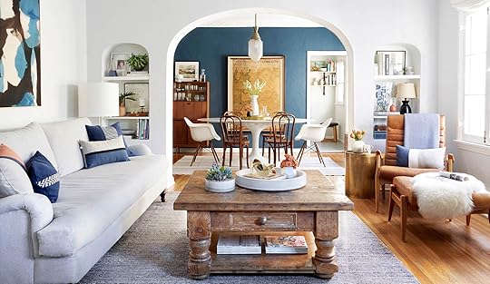 Traditional Living Room Blue Walls