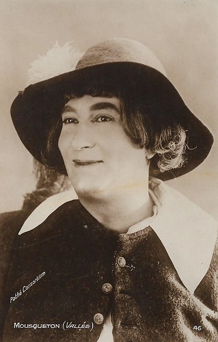 Marcel Vallée as Mousqueton in Les Trois Mousquetaires (1921)