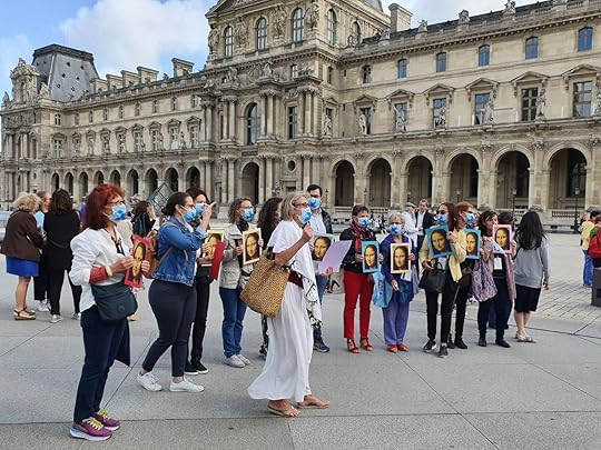 Tour guides protest in front of the louvre in Paris