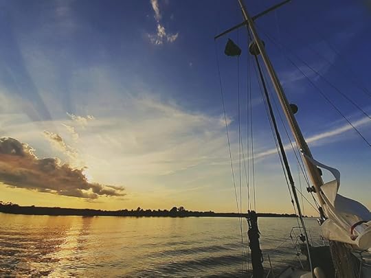 Hook down, St. Michaels