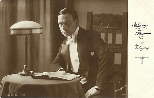 Johannes Riemann am Vortragstisch