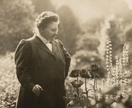 Amy Lowell in a garden