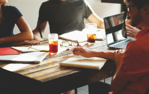 Image by StartupStockPhotos from Pixabay