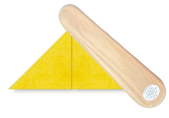 Modern Floating Triangles Wall Hanging Table Runner Tutorial