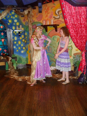 Rapunzel's original meet'n'greet in Disneyland
