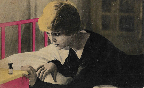 Diana Karenne in La peccatrice casta (1919)