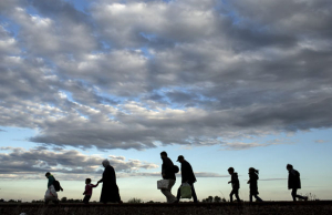 Migrants Serbia walking groupsilhouette Marko Djurica