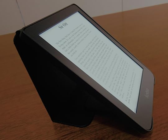 Kobo Clara eReader sideview