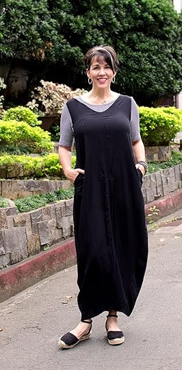 casual black jumper dress