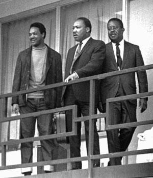 MLK, Jesse Jackson, and Ralph Abernathy on the balcony