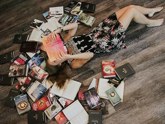 &ldquo;Books are a uniquely portable magic.&rdquo; - Stephen King ✨ <br />__________________________________________<br /><br />Hey book charmers, it&rsquo;s day 2 of the #bookoffimreading readathon! How many of you are participating with me and @bibliovirgo? I wish I could be surrounded by books like this on a daily basis, but this photo was taken by the lovely @shaawnana pre-covid. Also, don&rsquo;t forget! If you are participating in our readathon and want to be entered into our giveaway draw for a $20 Amazon gift card, then please click the link and fill out the form in my bio. (It will ask for your Instagram username.) Now let&rsquo;s crush our reading goals together! Happy reading! <br />_________________________________________<br /><br />QOTD: what are your TV show recommendations? I&rsquo;m always looking for something new to watch!
