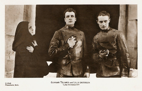 Lilly Jacobson, Gunnar Tolnaes and Alf Blütecher in Himmelskibet/Das Himmelschiff
