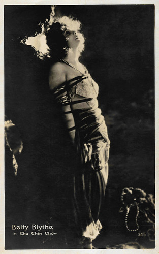 Betty Blythe in Chu Chin Chow (1923)