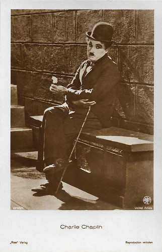 Charlie Chaplin in City Lights (1931)