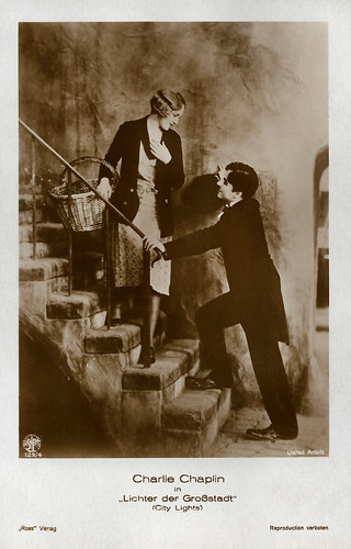 Charlie Chaplin and Virginia Cherrill in City Lights (1931)