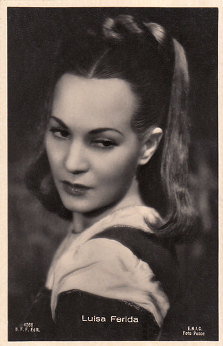 Luisa Ferida in La corona di ferro (1941)