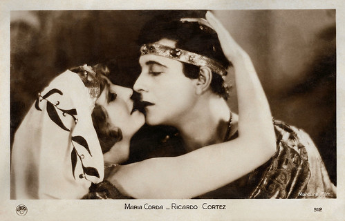 Ricardo Cortez and Maria Corda in The Private Life of Helen of Troy (1927)