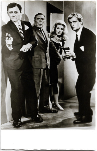 Robert Vaughn, Leo G. Carroll, Barbara Moore and David McCallum in The Man from U.N.C.L.E. (1964-1968)