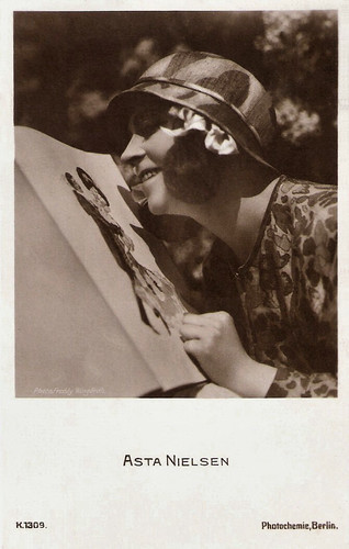 Asta Nielsen in Das Liebes-ABC (1916)