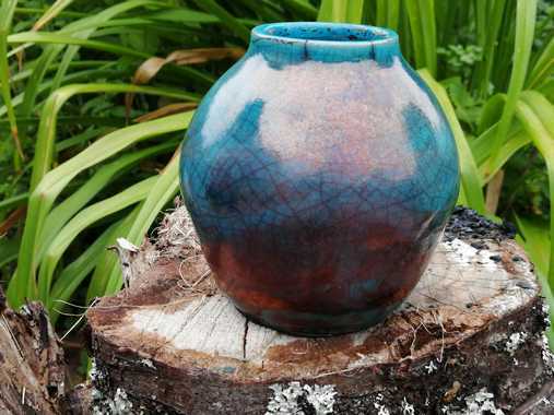 raku vase