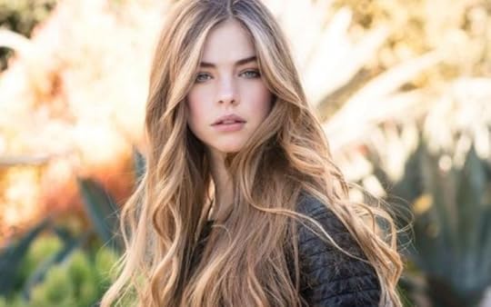 Jade Weber, Early Life, Boyfriend, Career & Net Worth