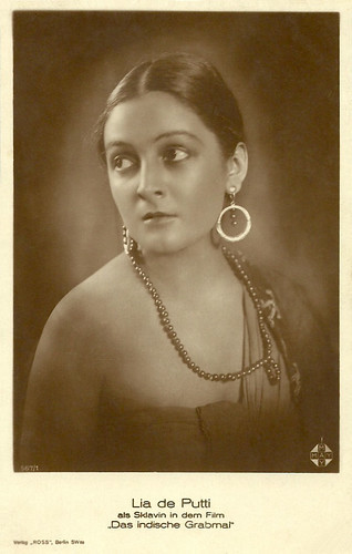 Lya de Putti in Das Indische Grabmal (1921)