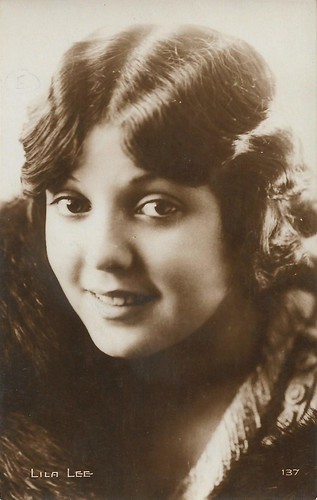 Lila Lee
