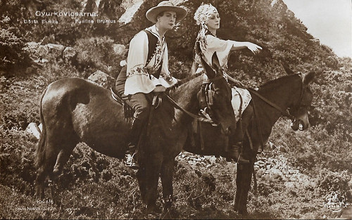Gösta Ekman and Pauline Brunius in Gyurkovicsarna (1920)