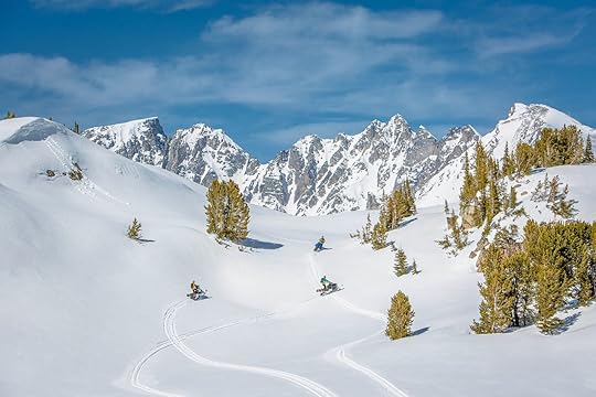 snowmobiling yellowstone