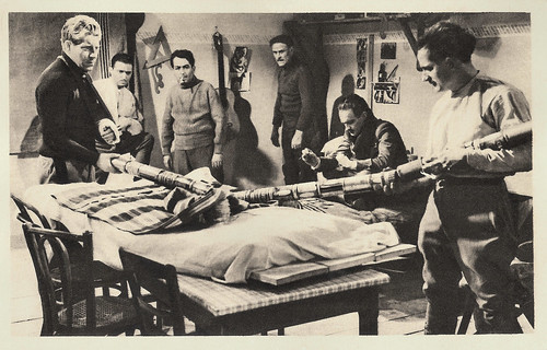 Jean Gabin, Dalio, Julien Carette, Gaston Modot and Pierre Fresnay in La grande illusion (1937)