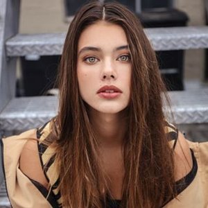 Laneya Grace - Celebrity