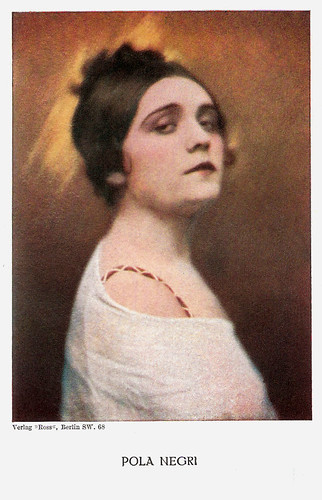 Pola Negri