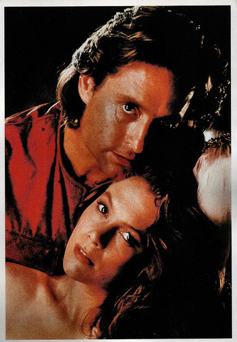 Michael Douglas and Kathleen Turner in Romancing the Stone (1984)