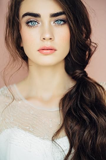 Brown Hair Blue Eyes Hairstyles to Inspire You | ATH USA