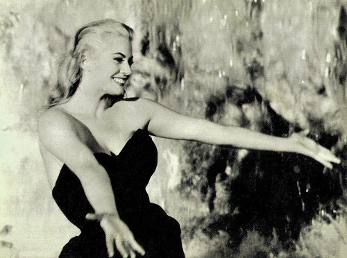 Anita Ekberg in La Dolce Vita (1960)