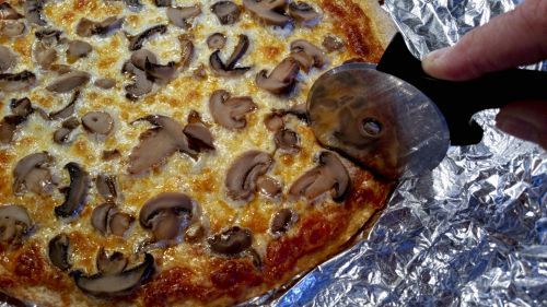 mushroom pizza