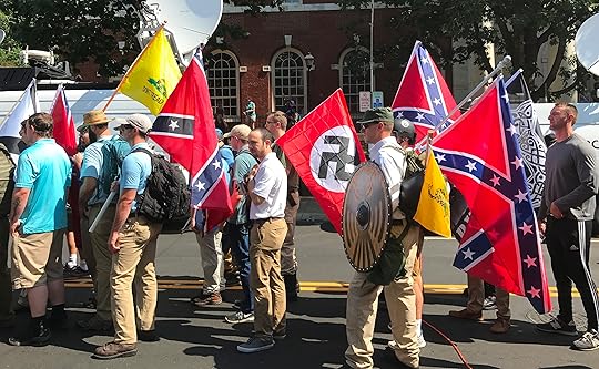 https://upload.wikimedia.org/wikipedia/commons/0/08/Charlottesville_%27Unite_the_Right%27_Rally_%2835780274914%29_crop.jpg