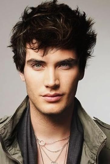 Boy green eyes,dark hair | Brown hair boy, Green eyes dark hair, Brown hair men