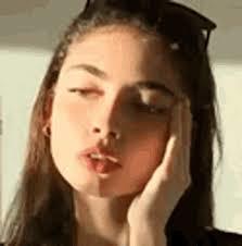 Aesthetic Girl GIF - Aesthetic Girl Look - Discover & Share GIFs