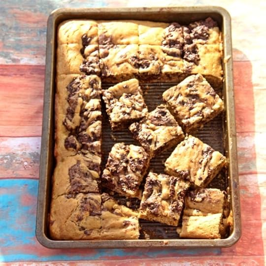 Marbled Chai Spiced Buttermilk Banana Bars