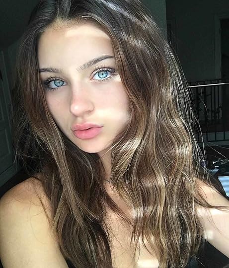 Sophi Knight : BeautifulFemales
