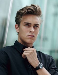 50 Fashionable Quiff Hairstyles For Men (2020 Guide)