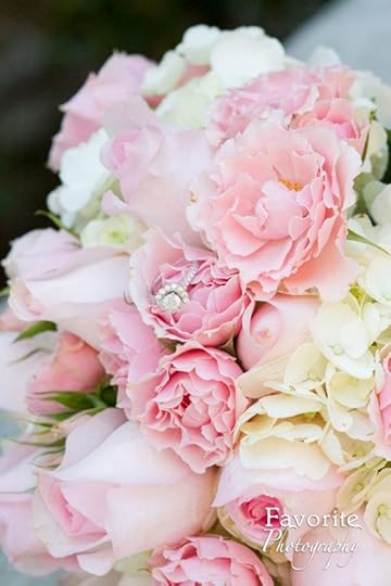 caneel ring in flower