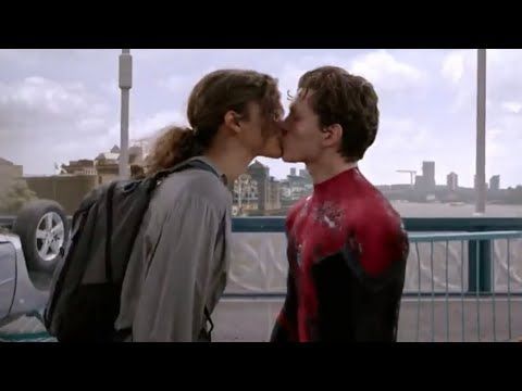 Spiderman Far From Home - Peter & MJ Kiss ending scenes - YouTube in 2020 | Spiderman scene, Tom holland zendaya, Tom holland spiderman