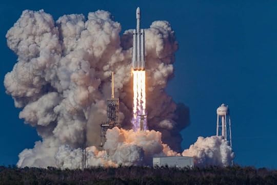 Outsourcing Digital Marketing? Here are the 10 Commandments for Your Success | The first launch of the SpaceX Falcon Heavy rocket from Kennedy Space Center, United States