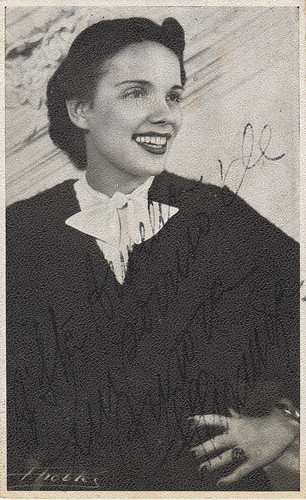 Aurora Miranda