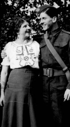 Nella & Cliff