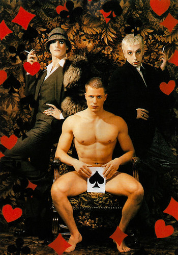 Laurent Chemda, Eliane Pine Carrington and Nini Crépon in Le Traité du Hasard (1998)